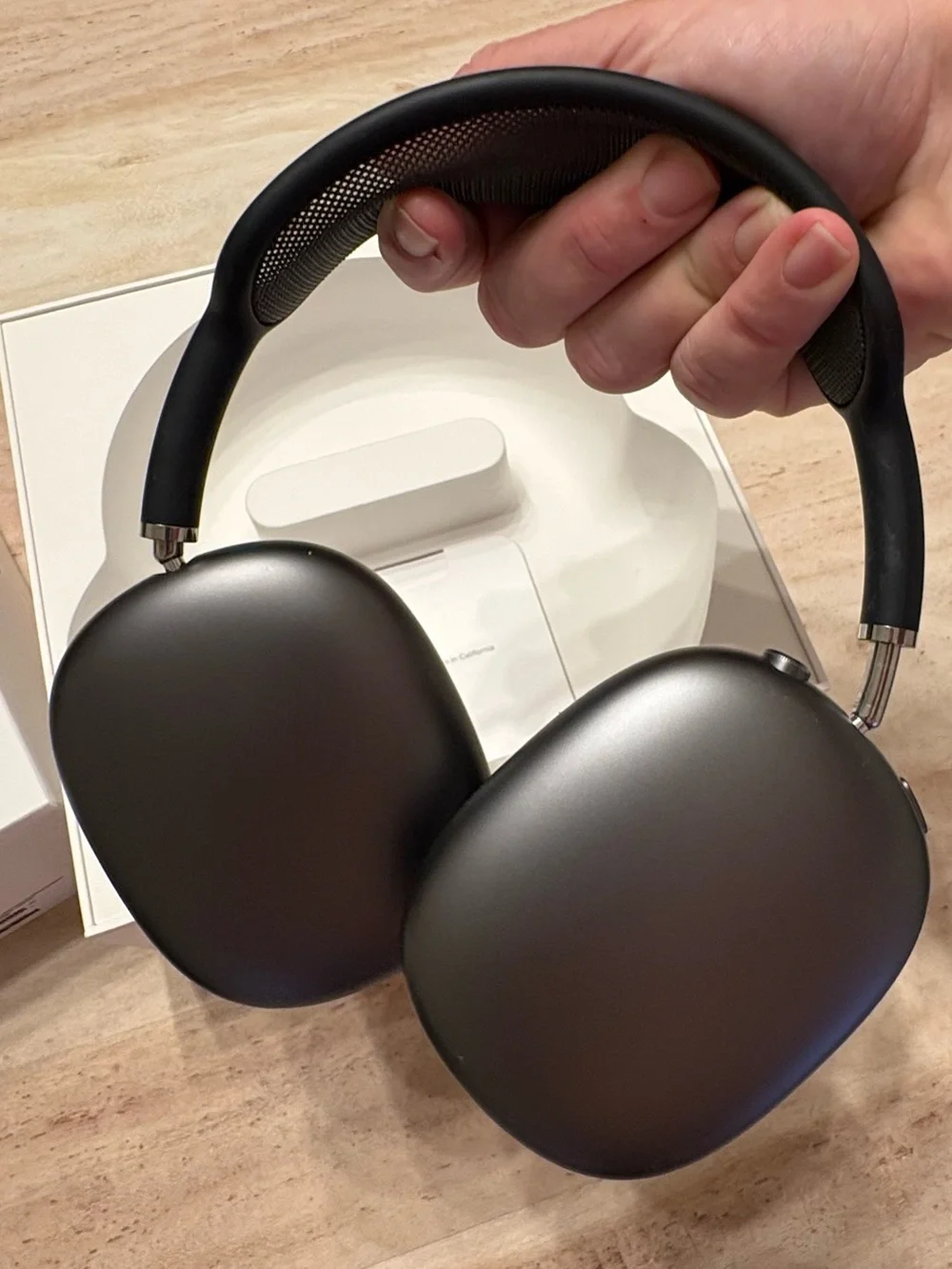 AirPod Max Headphones 1st Gen. Space Gray color